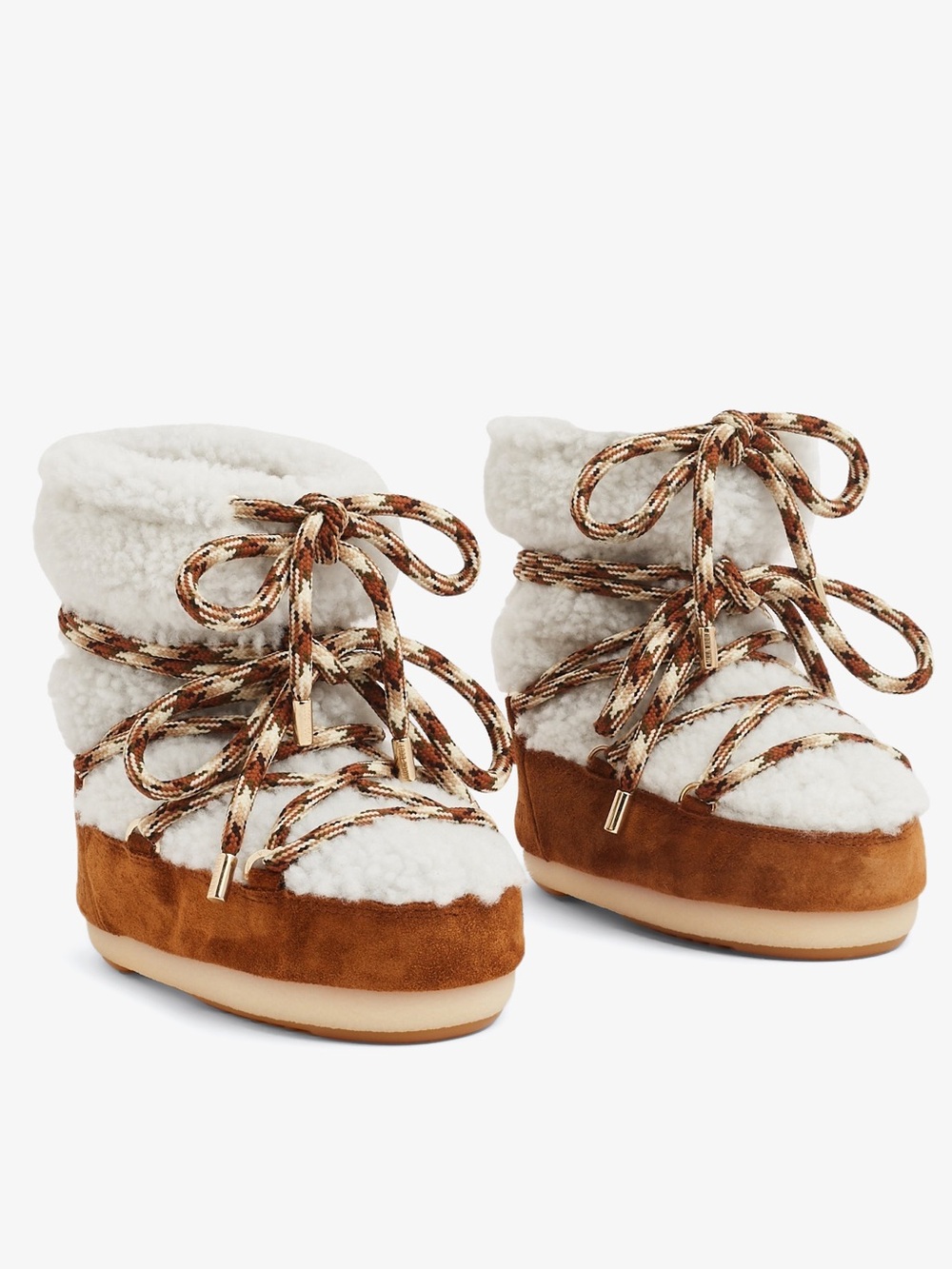 MOON BOOT
Icon Light shearling boots